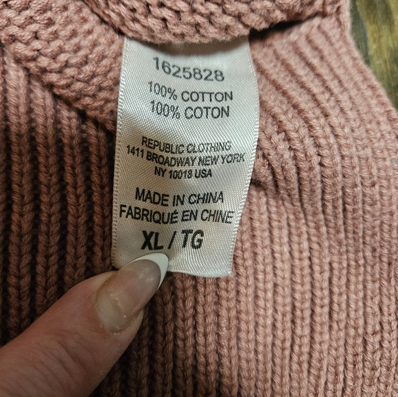 Cable Knit Sweater - Picture 6 of 6